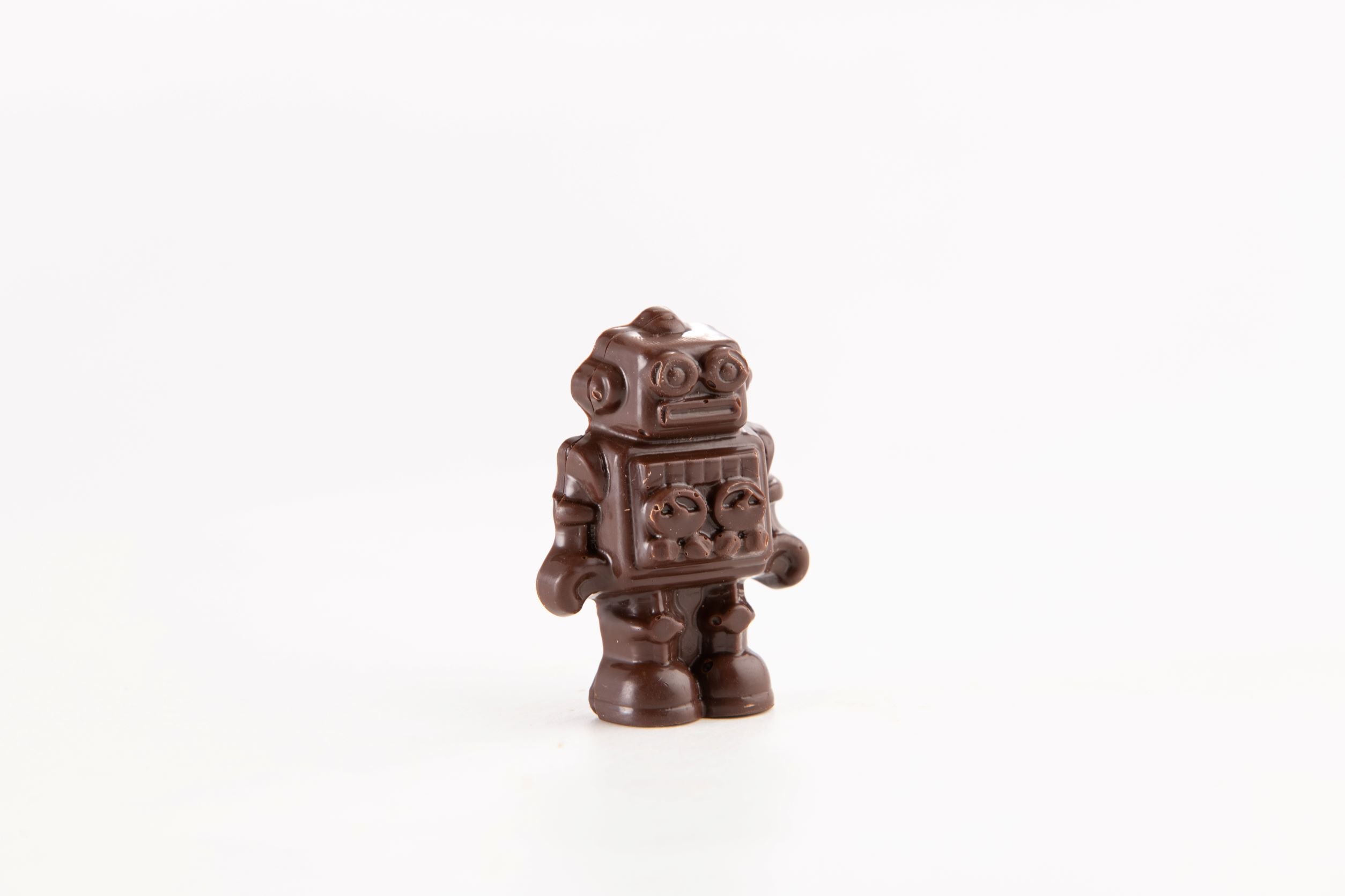 robotdark_2508x.jpg?v=1737925953